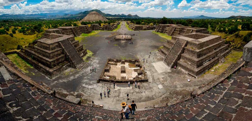 Renta un autobus para viajar a Ciudad de México