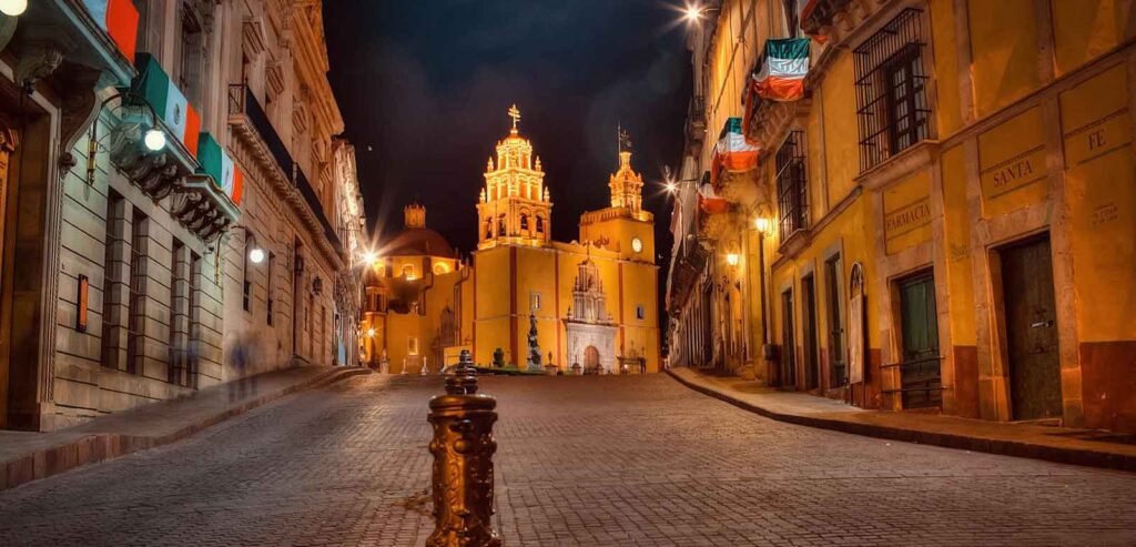 Renta un Autobús para viajar a Guanajuato